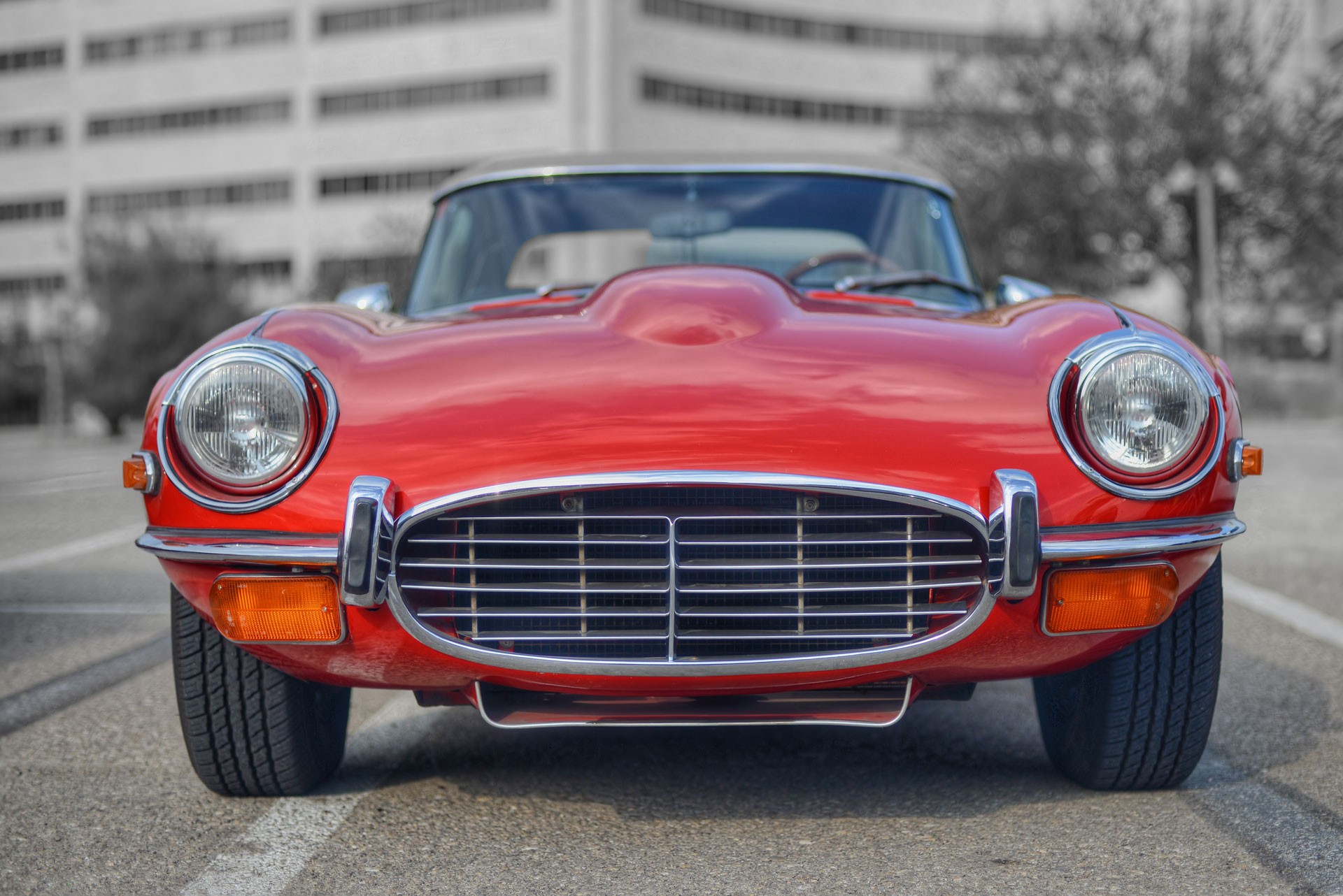Retro automobili 21. stoljeća: Povratak klasike uz modernu tehnologiju