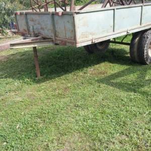 Prikolica za traktor