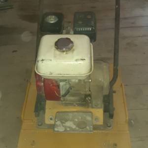 VIBRO PLOČA WACKER 85 KG HONDA 00385 95 821 2456