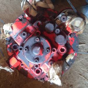 Lijevi Reduktor za Deutz Fahr 1300,1302,1322,1620,2680,3580,3610,3630,4045