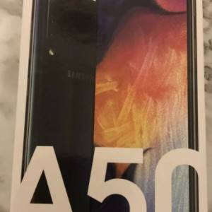 Samsung a50 nov crni