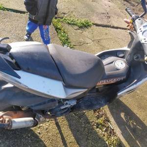 Skuter Peugeot jet force 2007 god.reg 16.03.2020