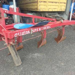 Plug helti 3 brazde