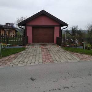 Prodajem kuću i kompletno imanje