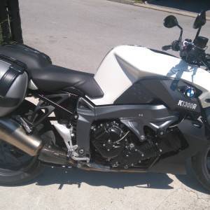 PRODAJEM BMW K1300R 2009 GOD PRVI VLASNIK