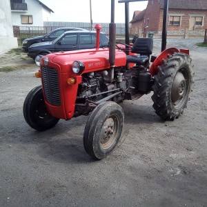 Traktor