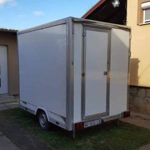 Prikolica Furgon za ugostiteljstvo ili prodaju