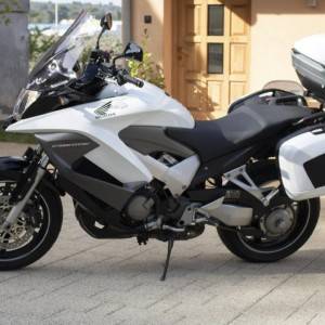 Honda vfr 800 x crossrunner