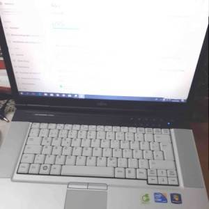 Fujitsu Lifebook E780 Intel Core i7 15,6" 4GB  Docking-Station