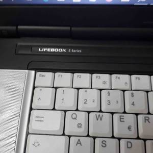 Fujitsu Lifebook E780 Intel Core i7 15,6" 4GB  Docking-Station