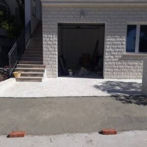 Prodajem bunja pilana sirina 12cm i 15 cm benkovacka