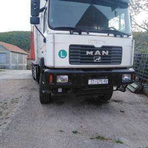 Kamion šumar Man 33.464