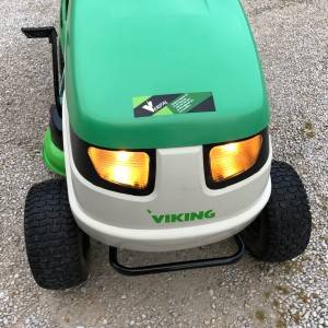 Traktor kosilica Viking