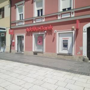 Najam poslovnog prostora u strogom centru grada