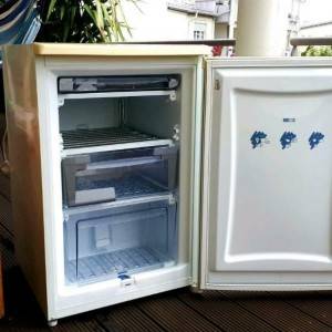 Mali duboki zamrzivač, BESPLATNA DOSTAVA! Iz Njemačke