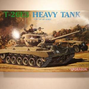 Maketa tenk 1/35 1:35 T-26 E3 Heavy Tank Oklopnjak