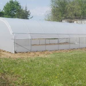 Plastenik 4,5 m širine sa bočnim otvaranjem