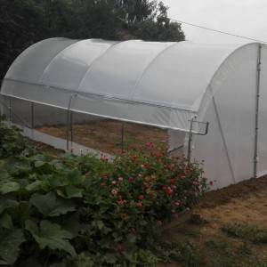 Plastenik 4,5 m širine sa bočnim otvaranjem