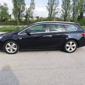 Opel Astra j 1.7CDTI 2011.god. 92KW