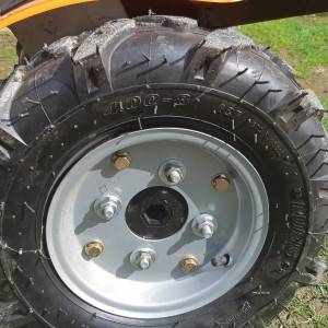 Prodajem NOVU frezu Ruris 7KS sa svim priključcima 4900kn