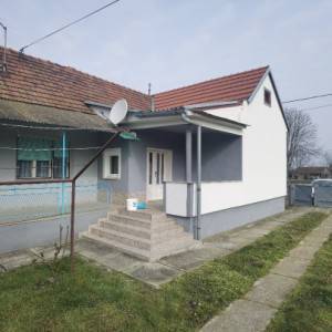 Prodajem kucu