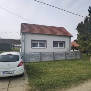Prodajem kucu