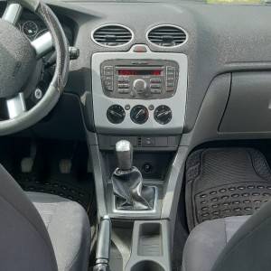 FORD FOKU 1,4 16V