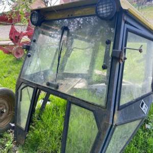 Kabina za traktor