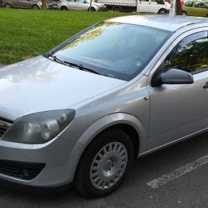 Astra h 1.7cdti hitno
