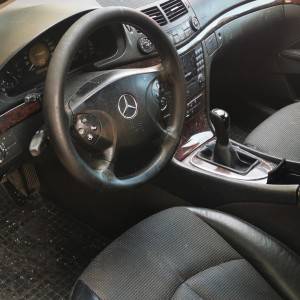 Mercedes Benz e200cdi