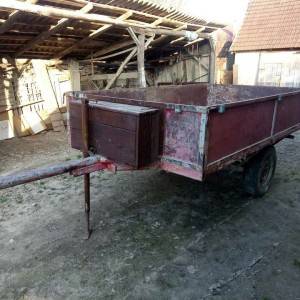 PRODAJEM TRAKTORSKU PRIKOLICU 3T