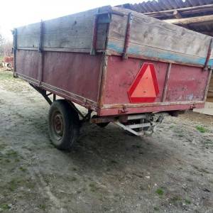 PRODAJEM TRAKTORSKU PRIKOLICU 3T