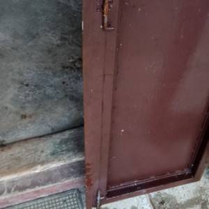 Željezni prozor neprobojni, sa šalaporkama 90x90
