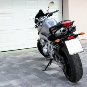 Yamaha FZ 600 N , kao nova , samo 10700 km