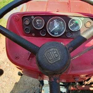 Traktor Universal 445