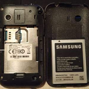 SAMSUNG GT-S5360 + baterija, za dijelove