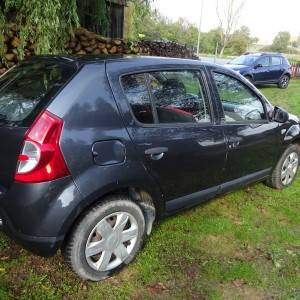 Dacia Sandero 1.4  15.000,00 kn