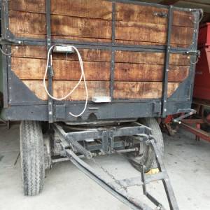 Prikolica za traktor