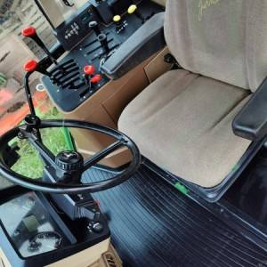 John Deere 6600