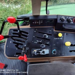 John Deere 6600