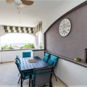 Apartman u Novalji