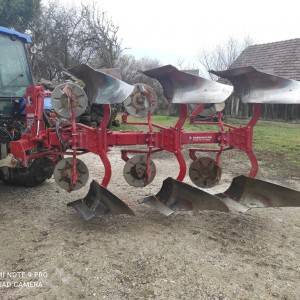 Prodajem Plug Kongskilde Variflex 4000