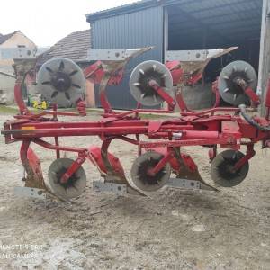 Prodajem Plug Kongskilde Variflex 4000
