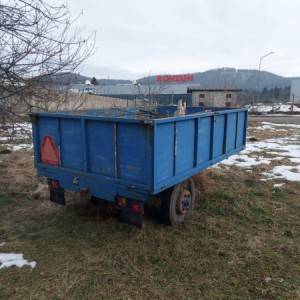 Prikolica za traktor