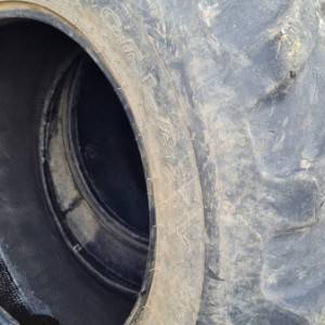 Gume za JCB GALAXY 440/80R28 16.9X28