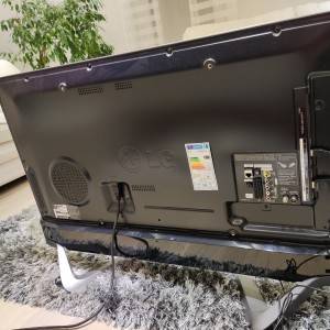 LG 42LA690S