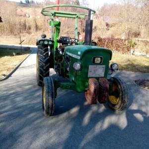 John deere 820s