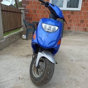 Prodajem motor