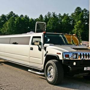 Najam Hummer H2 limuzine od 11 metara