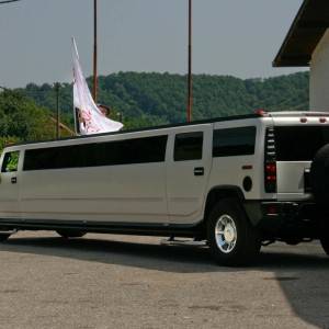 Najam Hummer H2 limuzine od 11 metara